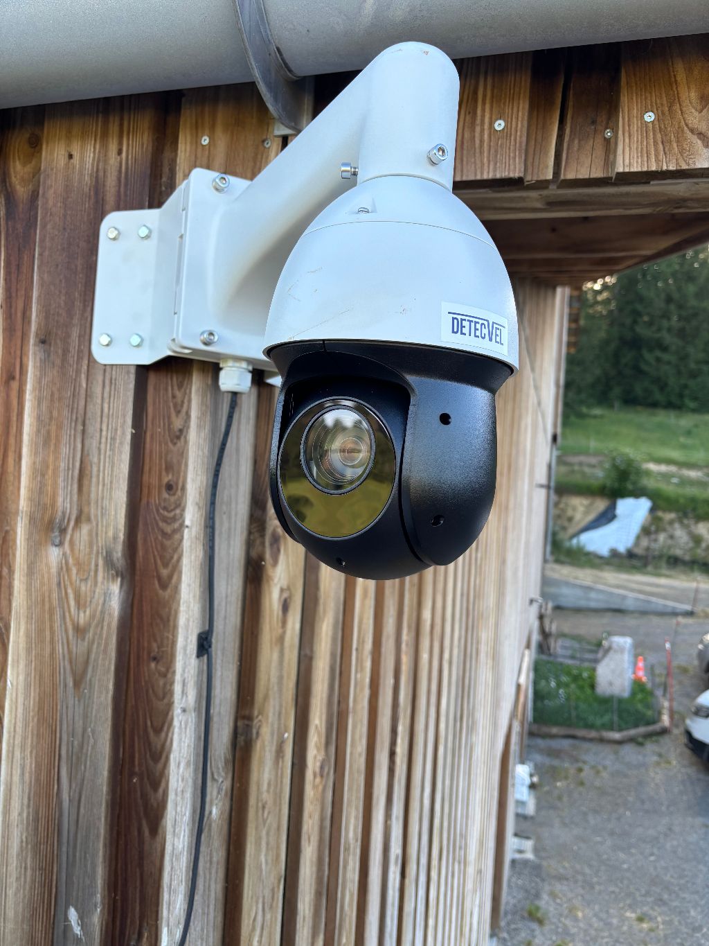 Detecvel Tertrais Systemes De Securite Agricole Ille Et Vilaine Photo Camera Dome Infrarouge 2